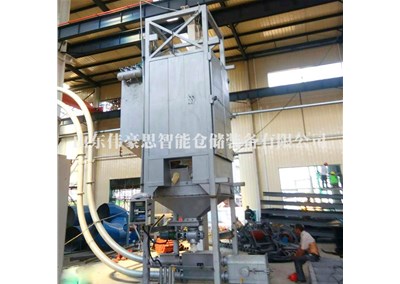 碳酸鈣全自動噸袋拆包機是如何工作的？