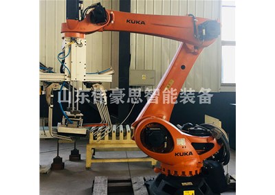 硫酸銨智能碼垛機器人的工作原理及優勢