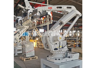 定制石灰全自動碼垛機(jī) 自動碼垛機(jī)器人現(xiàn)場