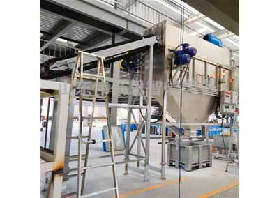 定制重鈣粉自動破袋機 自動拆包設備客戶實拍