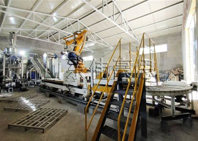 氫氧化鈉全自動拆包機器人工作原理是什么？